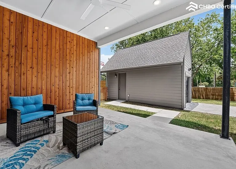 6620 Isabelle Dr #B — Photo 37