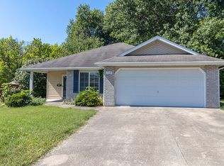 1404 Jean Rae Dr, Columbia, MO 65203
