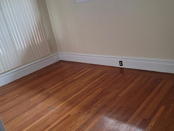 4th image of 1252 Gilman Ave