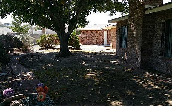 5th image of 1542 Bob Goalby Ln