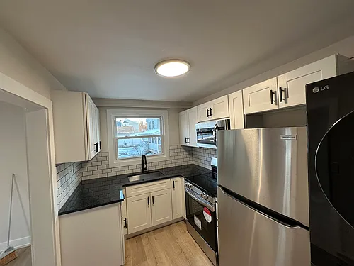 2259 Hamilton Ave #2 Photo 1
