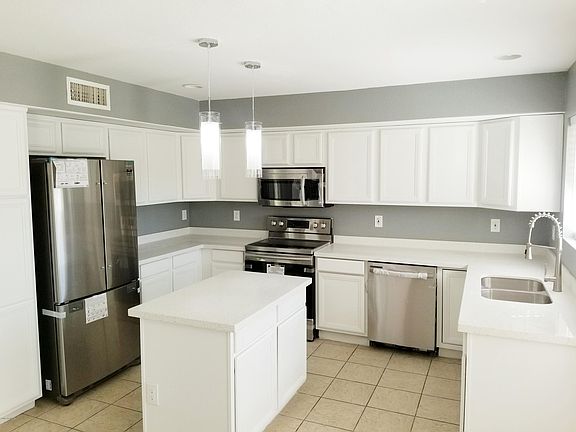 2nd image of 1635 E Windsong Dr