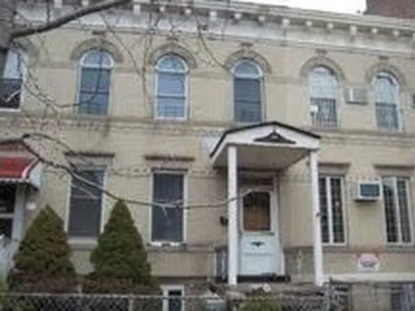 135 Foster Ave, Brooklyn, NY 11230