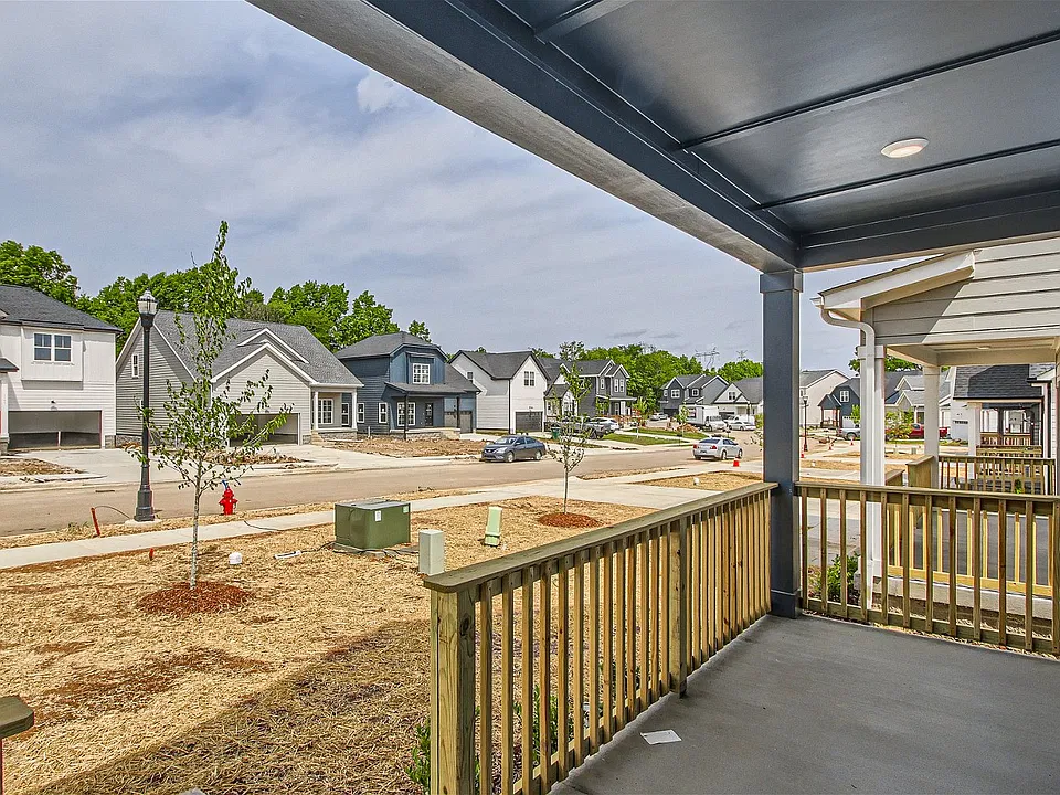 1153 Alcove Way