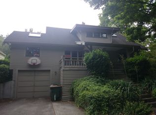 108 Lake Dell Ave, Seattle, WA 98122