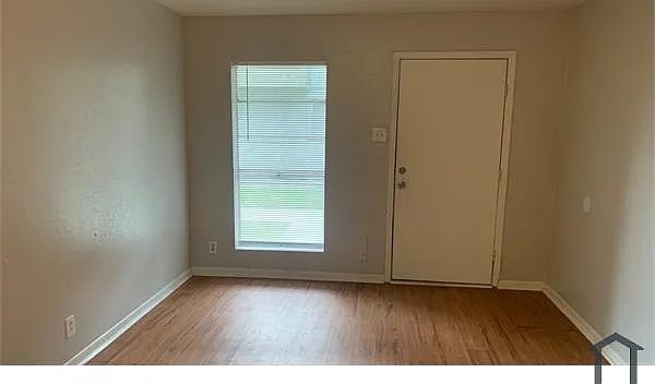 1 bed, 775 sqft, $995 — Photo 3