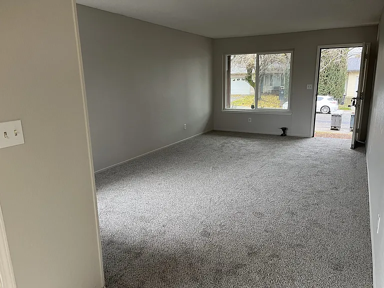 10151 De Soto Way — Photo 3
