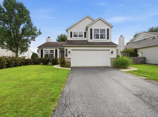 1815 Prairie Ridge Dr, Plainfield, IL 60586