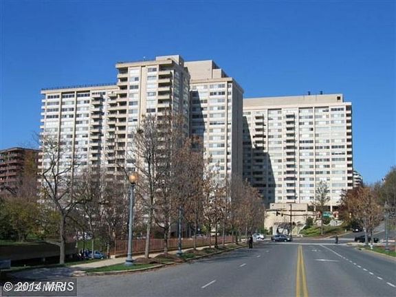 3rd image of 4515 Willard Ave APT 1607S