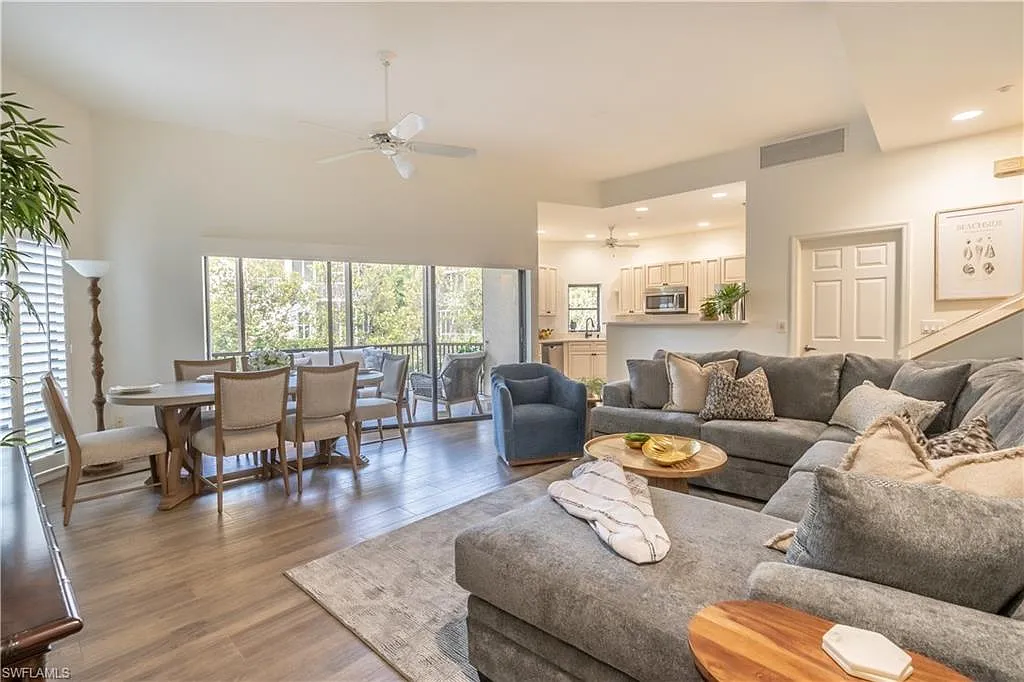 2 bed, 2.0 bath, 1241 sqft, $12,000 — Photo 2