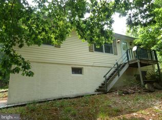 7353 Mountain Laurel Rd, Boonsboro, MD 21713