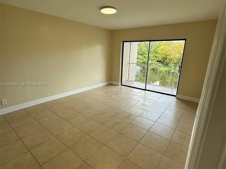 3167 Coral Springs Dr #123 — Photo 19