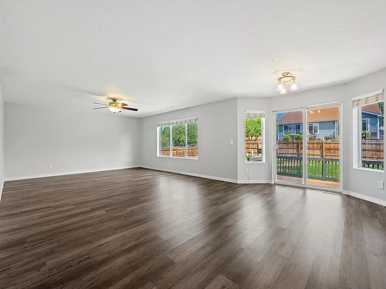 12934 Jasmine Way — Photo 7