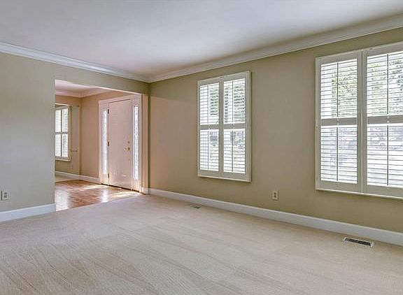 4th image of 14602 Oak Orchard Ct