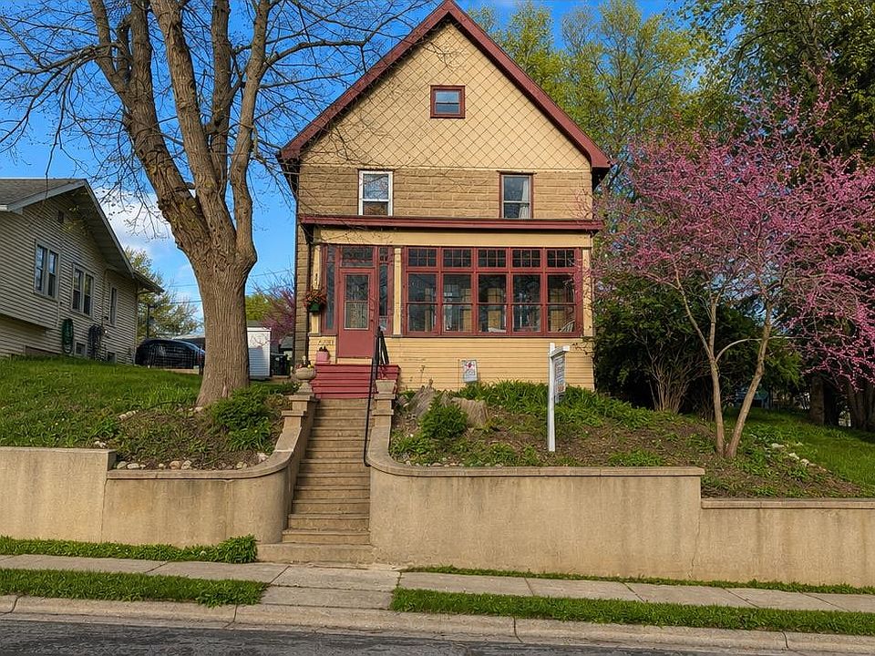 1st image of 2030 Jackson St