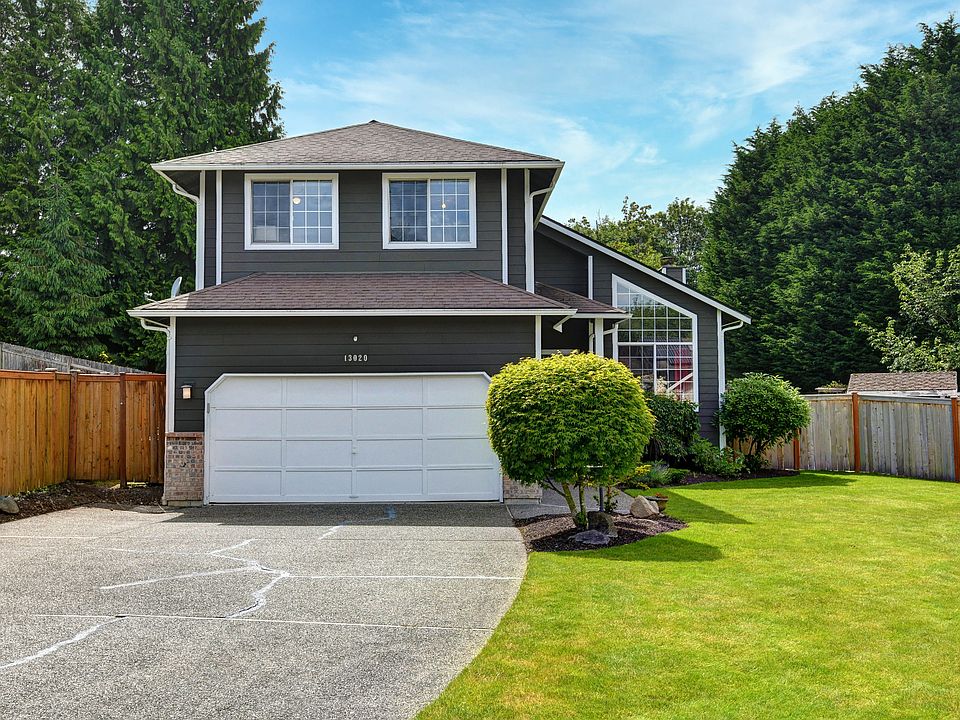 1st image of 13020 NE 198th Ct