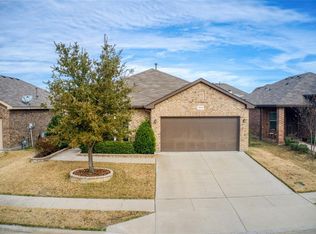 4840 Elkhart Dr, Crowley, TX 76036