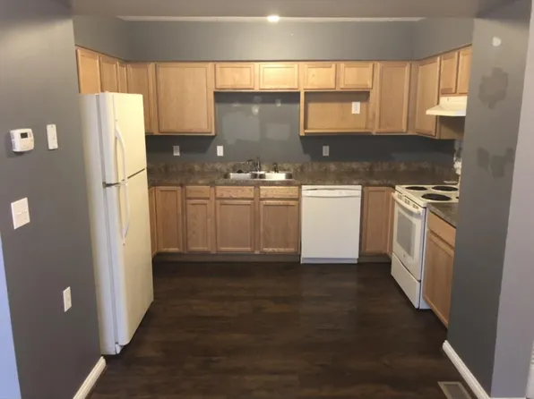 413 N Geiger St APT C, Huntingburg, IN 47542