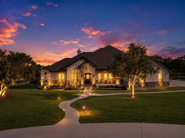 104 Highland Spring Ln, Georgetown, TX 78633