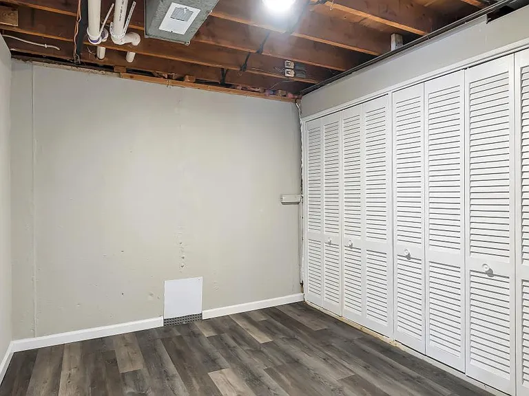 5468 Ringer Rd — Photo 26