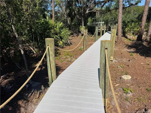 279 SE Via Bisento Port St, Pt Saint Lucie, FL 34952