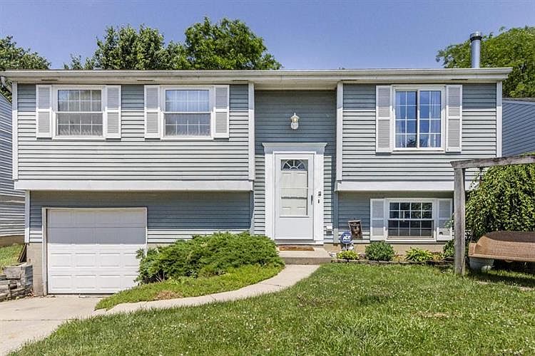 1st image of 6822 Metuchen Pl