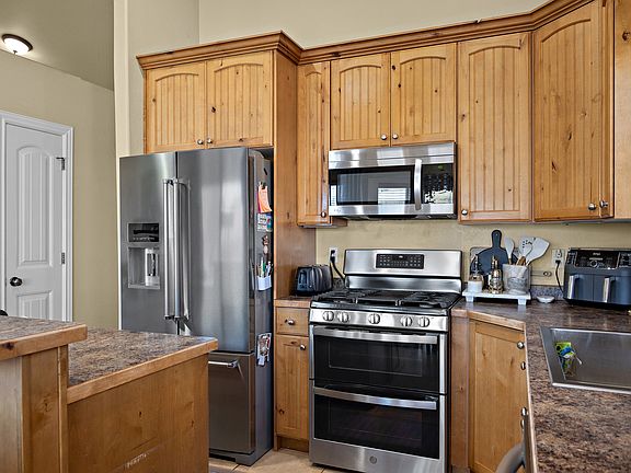 4th image of 7989 S Bury Rd