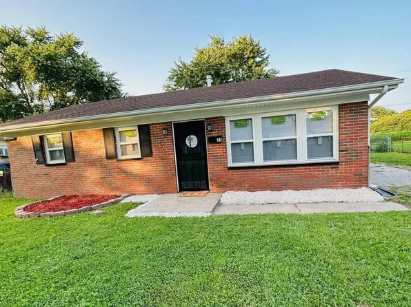 34 E Adams Dr, Cahokia, IL 62206