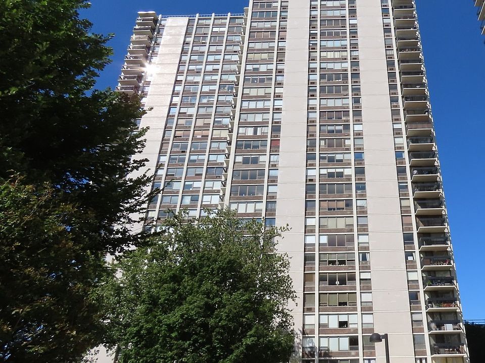1st image of 1460 N Sandburg Ter APT 803A