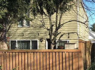 1820 6th Ave W #1&2, Seattle, WA 98119