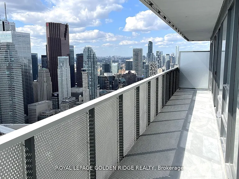 55 Cooper St #6812 — Photo 20
