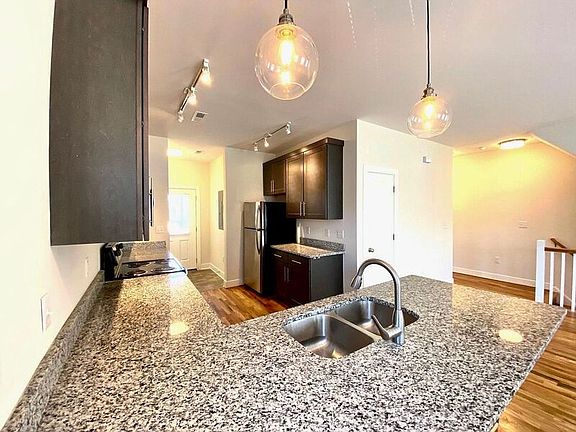 2nd image of 305-311 W 13th St #309-B