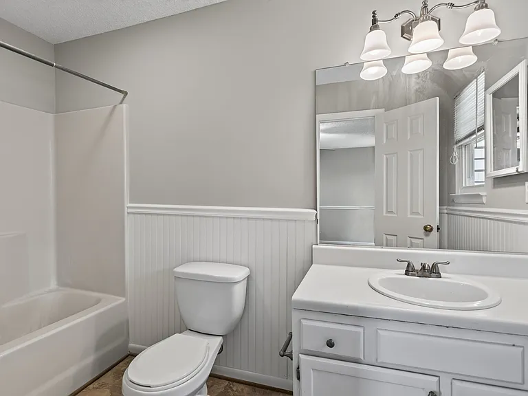 5113 Glenwood Way — Photo 26