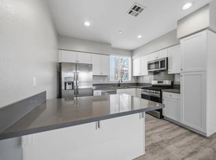 Montivo Townhomes, Santee, CA 92071