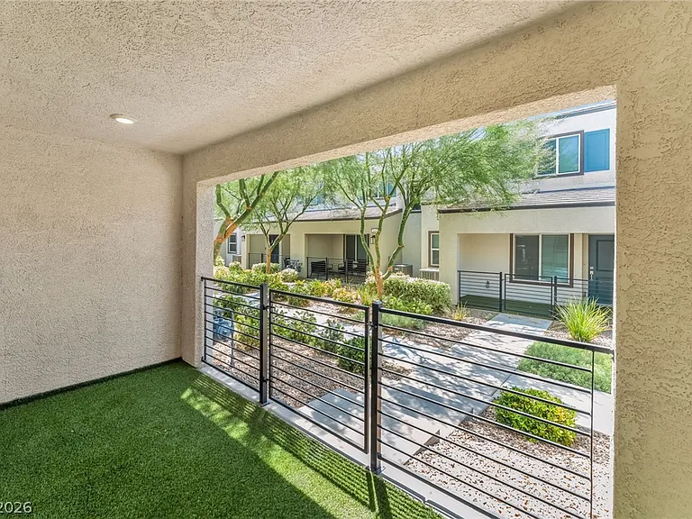 3621 Hestia Ave — Photo 3
