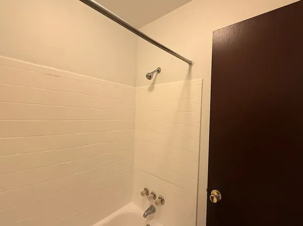 750 Pleasant Ave, Kalamazoo, MI