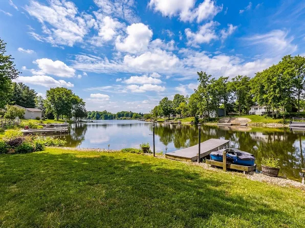 1118 Stuttgart Dr #2, Fayetteville, OH 45118