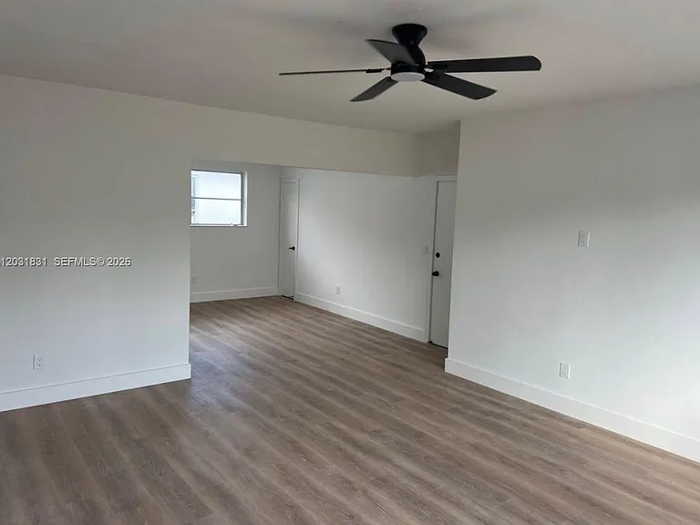 7730 Byron Ave #4 — Photo 3