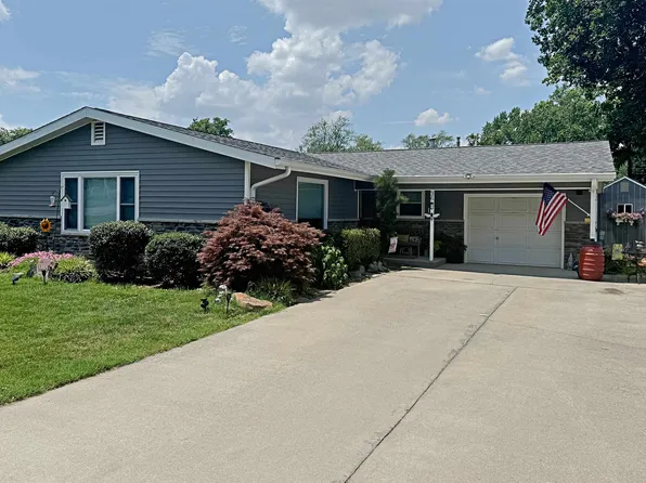 36 Lynwood Dr, Washington, IN 47501