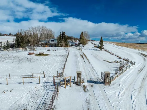 263042 W Range Road 43, Rocky View County, AB T4C 2B1