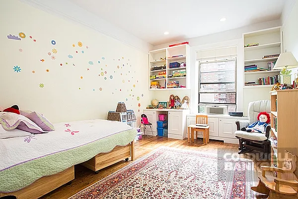 Sold by Bellmarc Realty | media 20