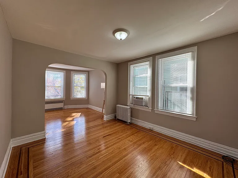 271 Davis Ave #2 — Photo 18