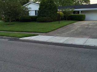 942 Torrence Dr, Springfield, OH 45503