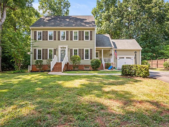 2nd image of 109 Britt Pl