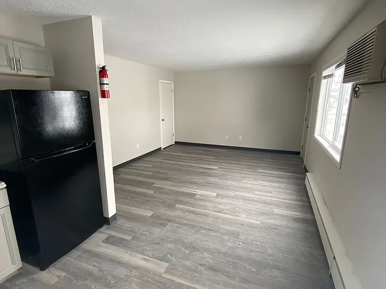 Cedar Rapids 444-Unit (Southview) — Photo 24