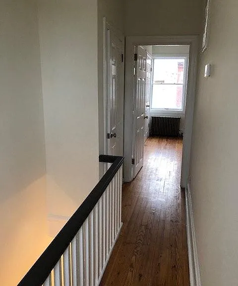 1018 Carpenter St — Photo 16