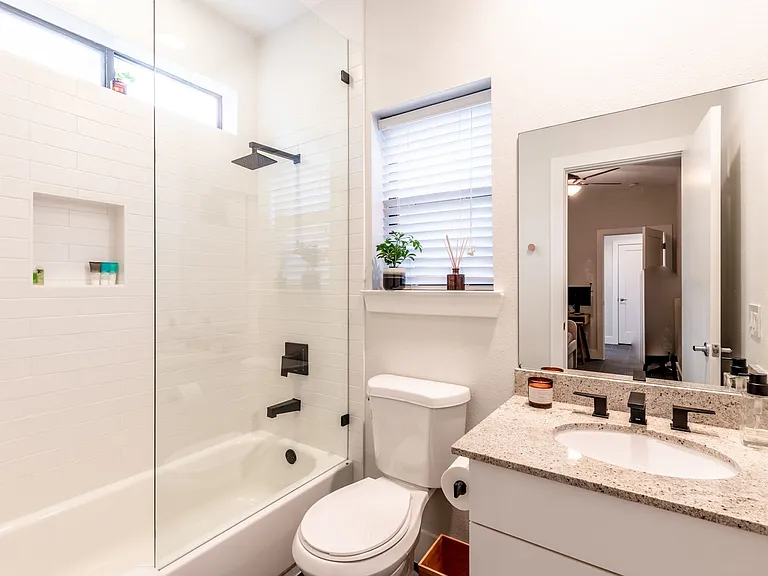 4104 Spencer St #B — Photo 4