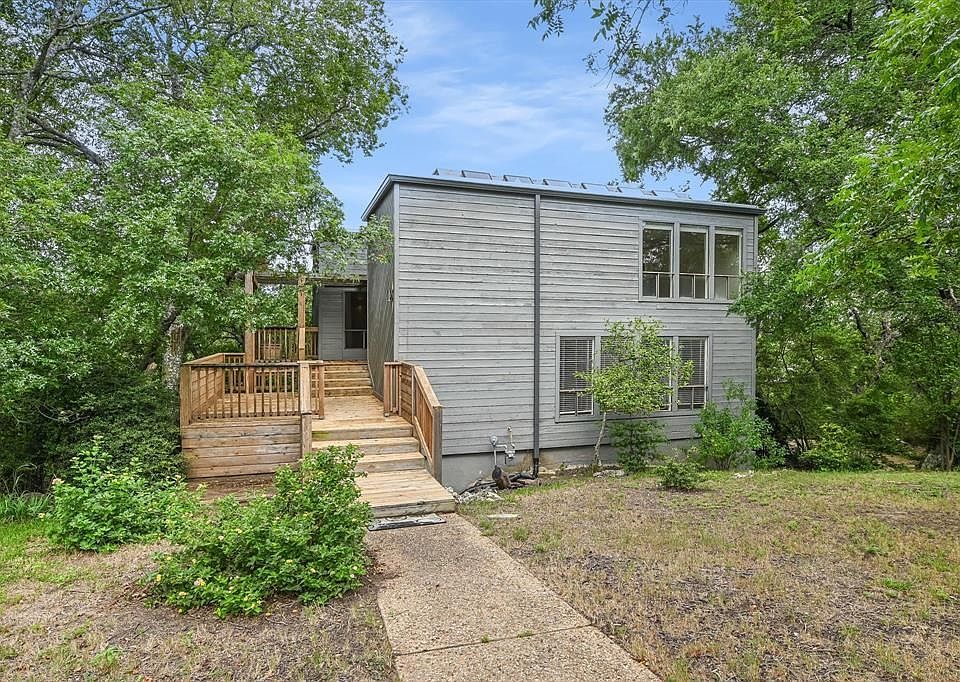 1st image of 8804 Mountain Path Cir