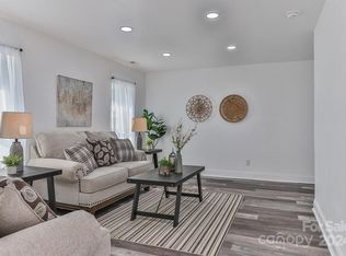 334 Eastview Pl NW, Lenoir, NC 28645