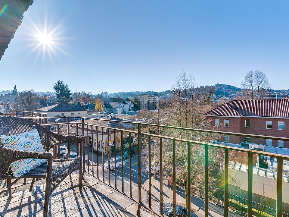 West Hills View